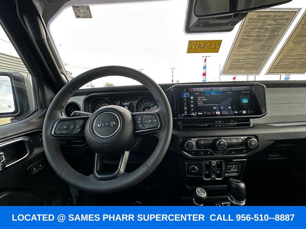 Used 2025 Jeep Gladiator Sport AWD/4WD image 12
