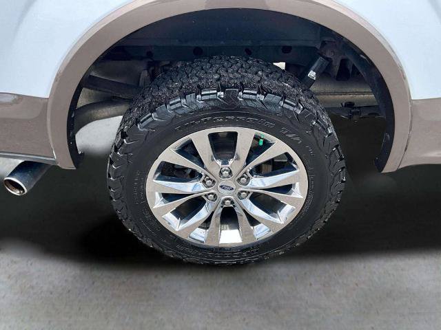 Certified 2017 Ford F150 Lariat w/ Equipment Group 502A Luxury AWD/4WD image 31