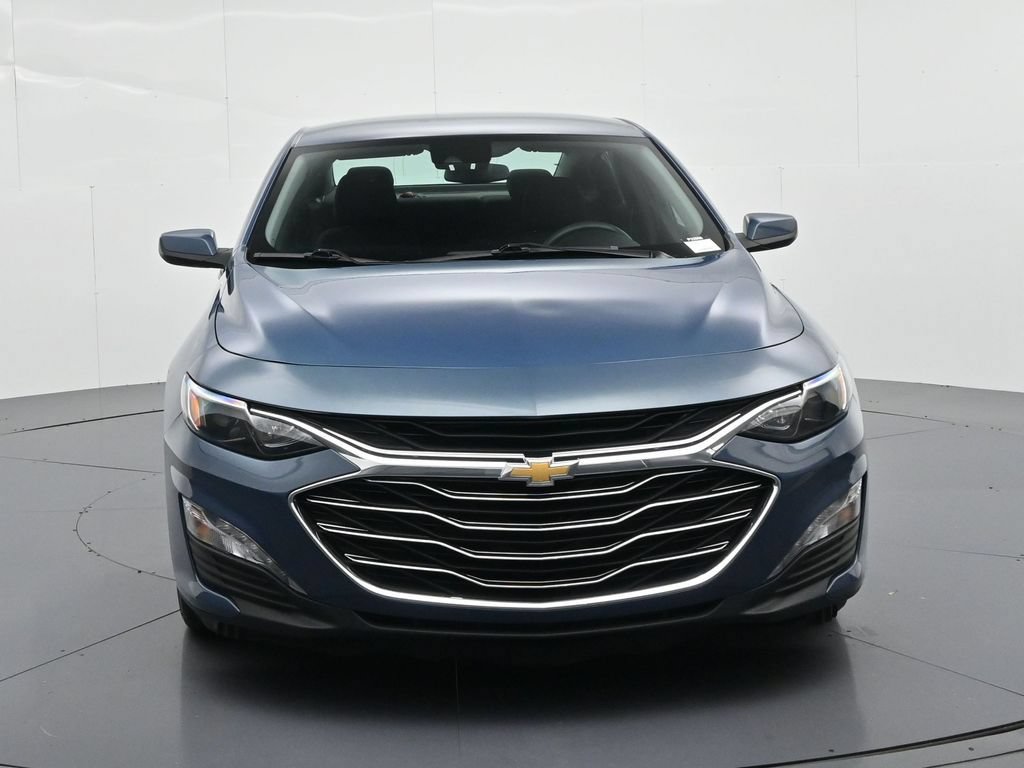 Used 2024 Chevrolet Malibu LT FWD image 3