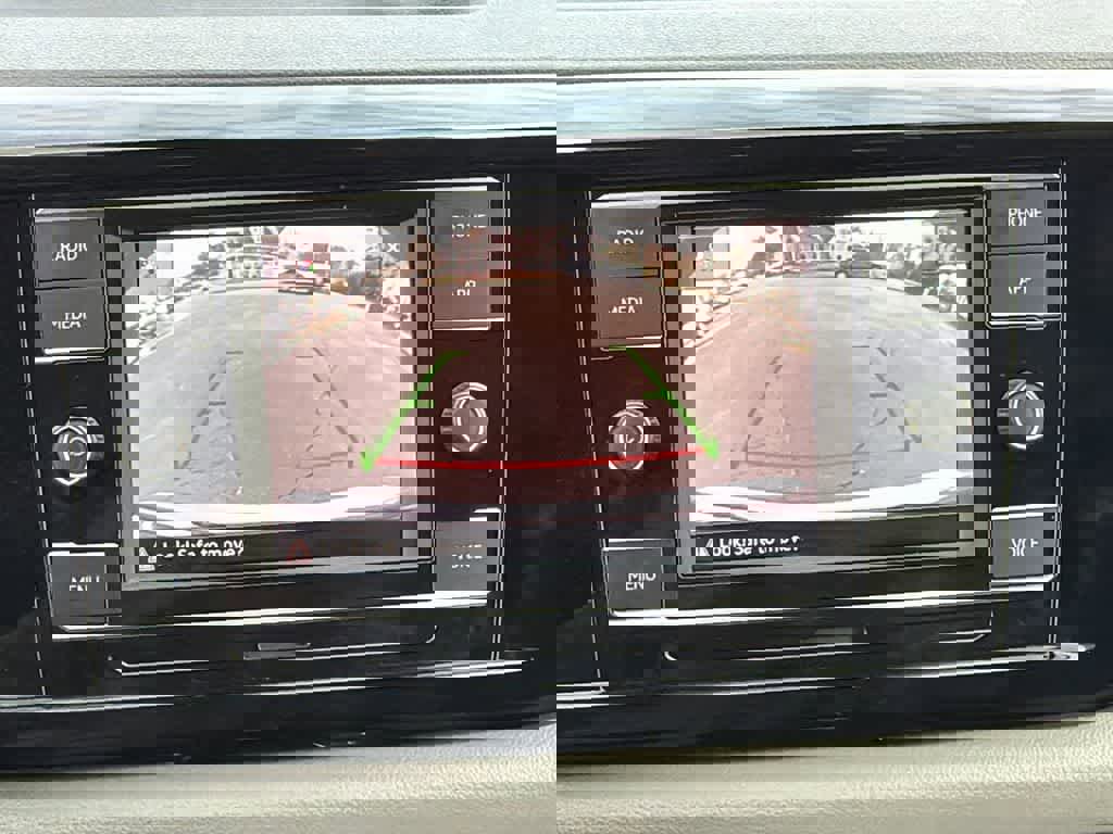 Used 2024 Volkswagen Taos S image 27