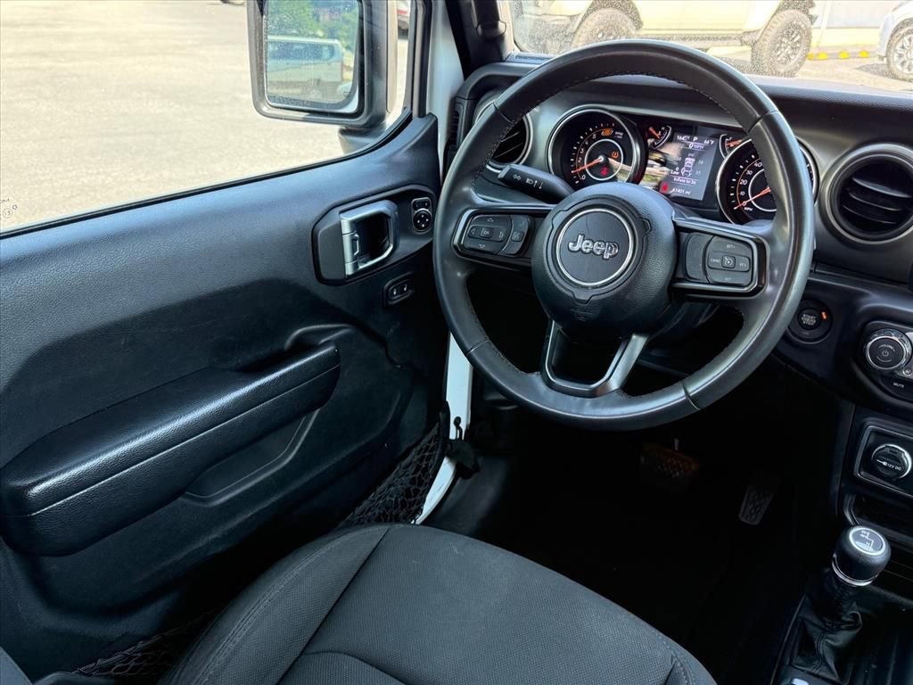 Used 2023 Jeep Wrangler Unlimited Sport AWD/4WD image 10