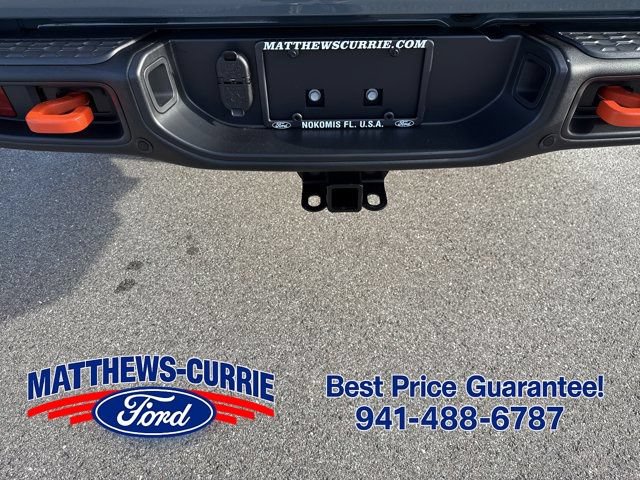 Used 2026 Jeep Gladiator Mojave AWD/4WD image 13