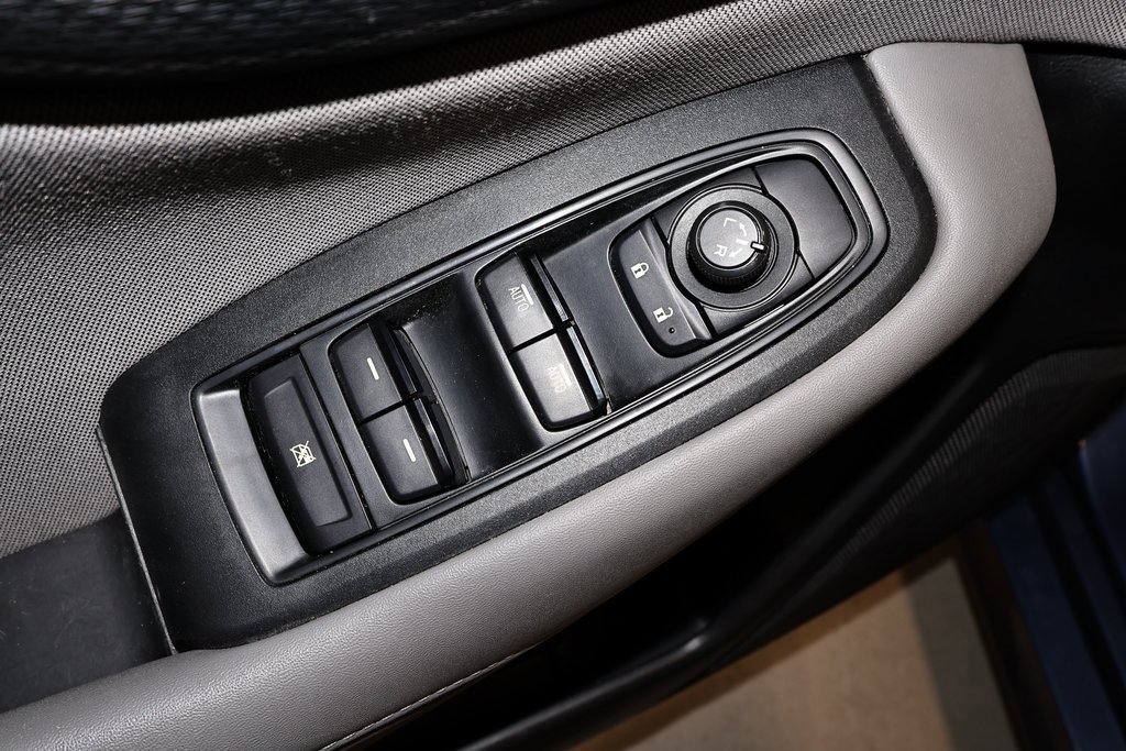 Used 2020 Subaru Legacy image 14