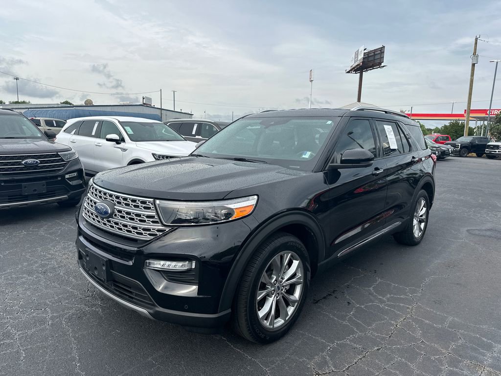 Certified 2021 Ford Explorer Limited w/ Equipment Group 301A RWD image 3
