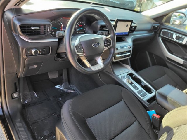 Certified 2023 Ford Explorer XLT image 17