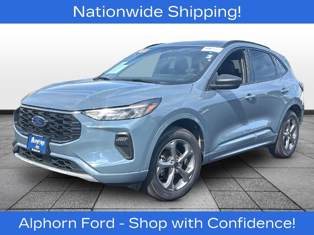 Certified 2024 Ford Escape ST-Line w/ Tech Pack #1 AWD/4WD image 3