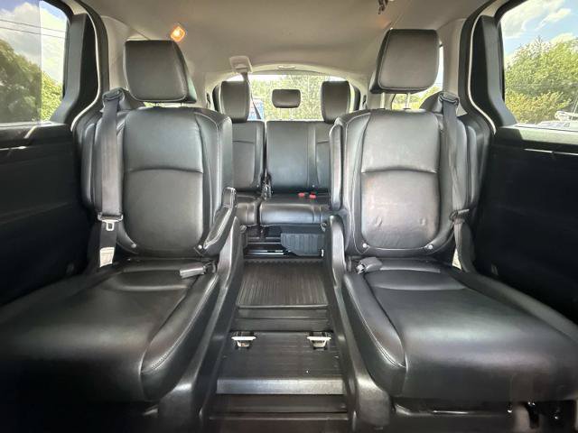 Used 2023 Honda Odyssey Touring image 15
