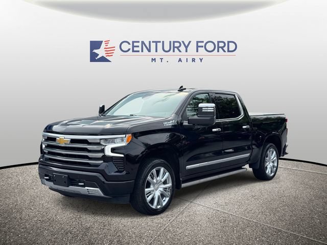 Used 2024 Chevrolet Silverado 1500 High Country w/ High Country Premium Package AWD/4WD image 5
