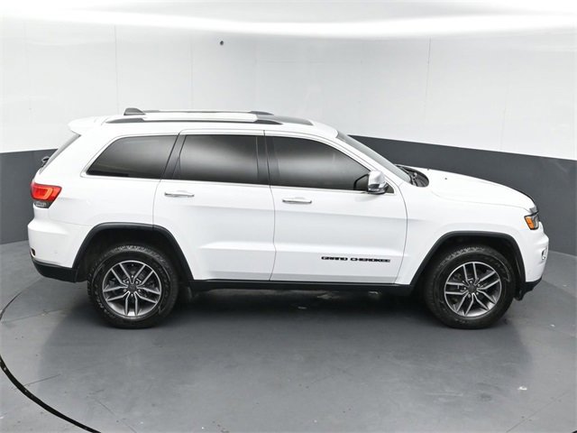 Used 2019 Jeep Grand Cherokee Limited image 18