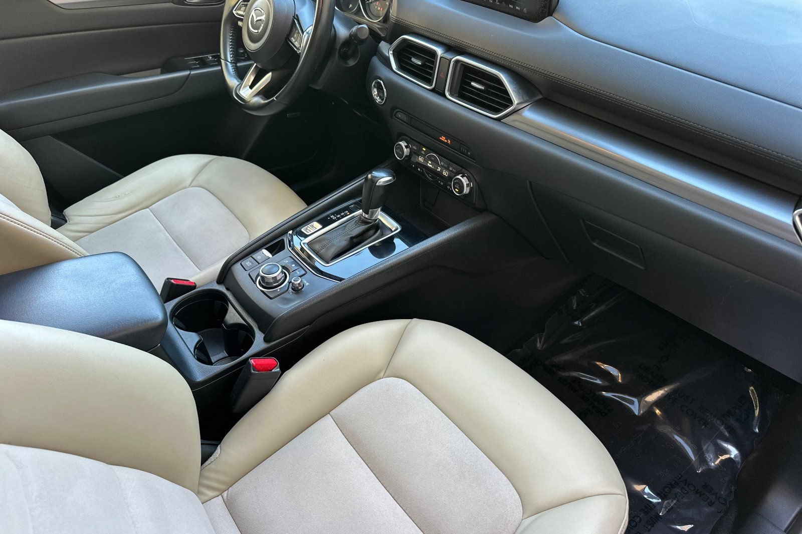 Used 2017 MAZDA CX-5 Touring w/ Preferred Equipment Package FWD image 19