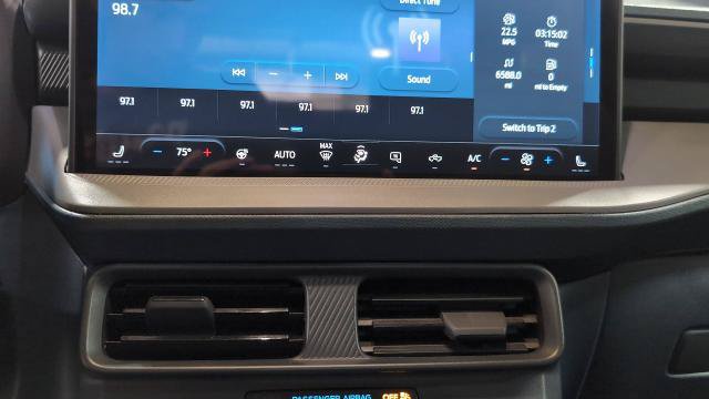 Certified 2025 Ford Maverick XLT w/ XLT Luxury Package AWD/4WD image 26