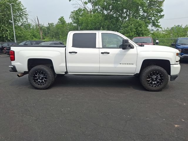 Used 2018 Chevrolet Silverado 1500 Custom w/ Custom Value Package AWD/4WD image 15