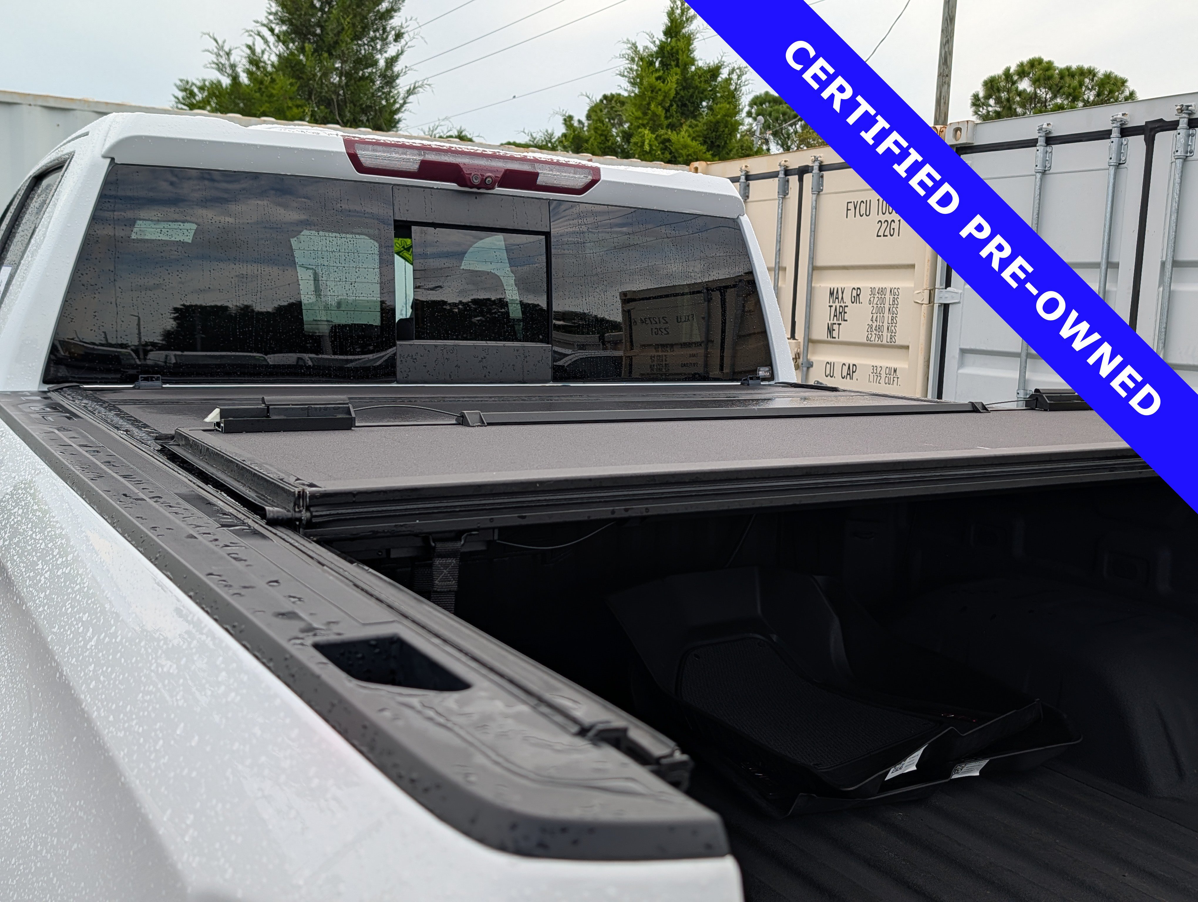 Used 2023 GMC Sierra 1500 AT4 w/ Technology Package AWD/4WD image 16