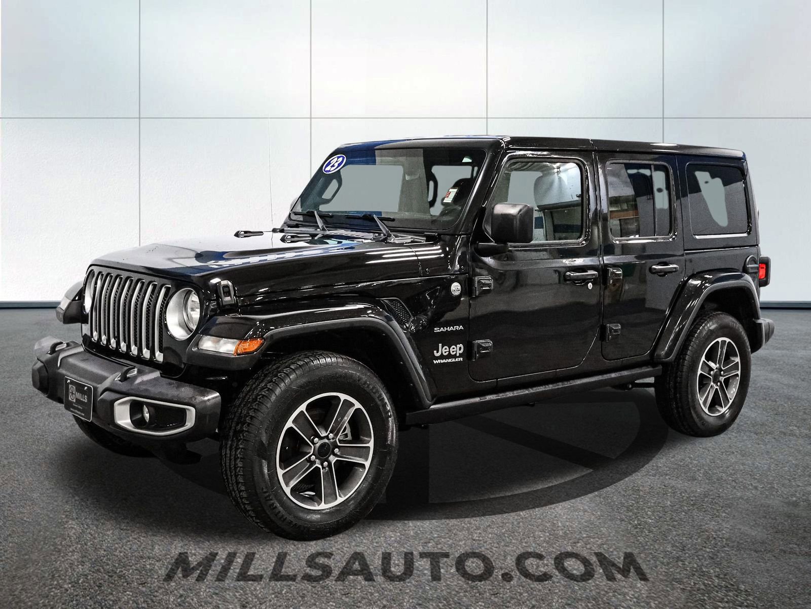 Used 2023 Jeep Wrangler Sahara image 11