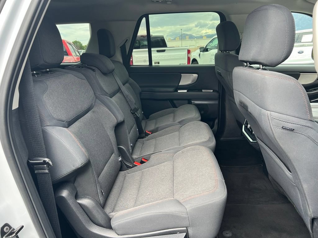 Certified 2025 Ford Expedition Platinum AWD/4WD image 24