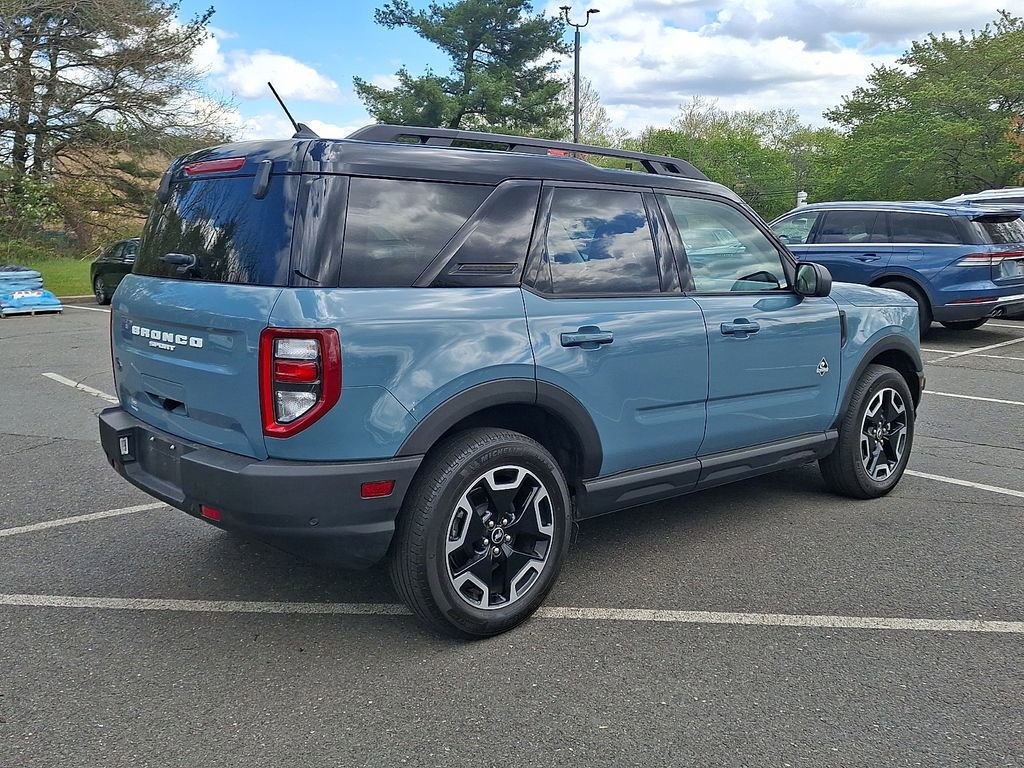 Certified 2023 Ford Bronco Sport Outer Banks w/ Tech Package AWD/4WD image 9