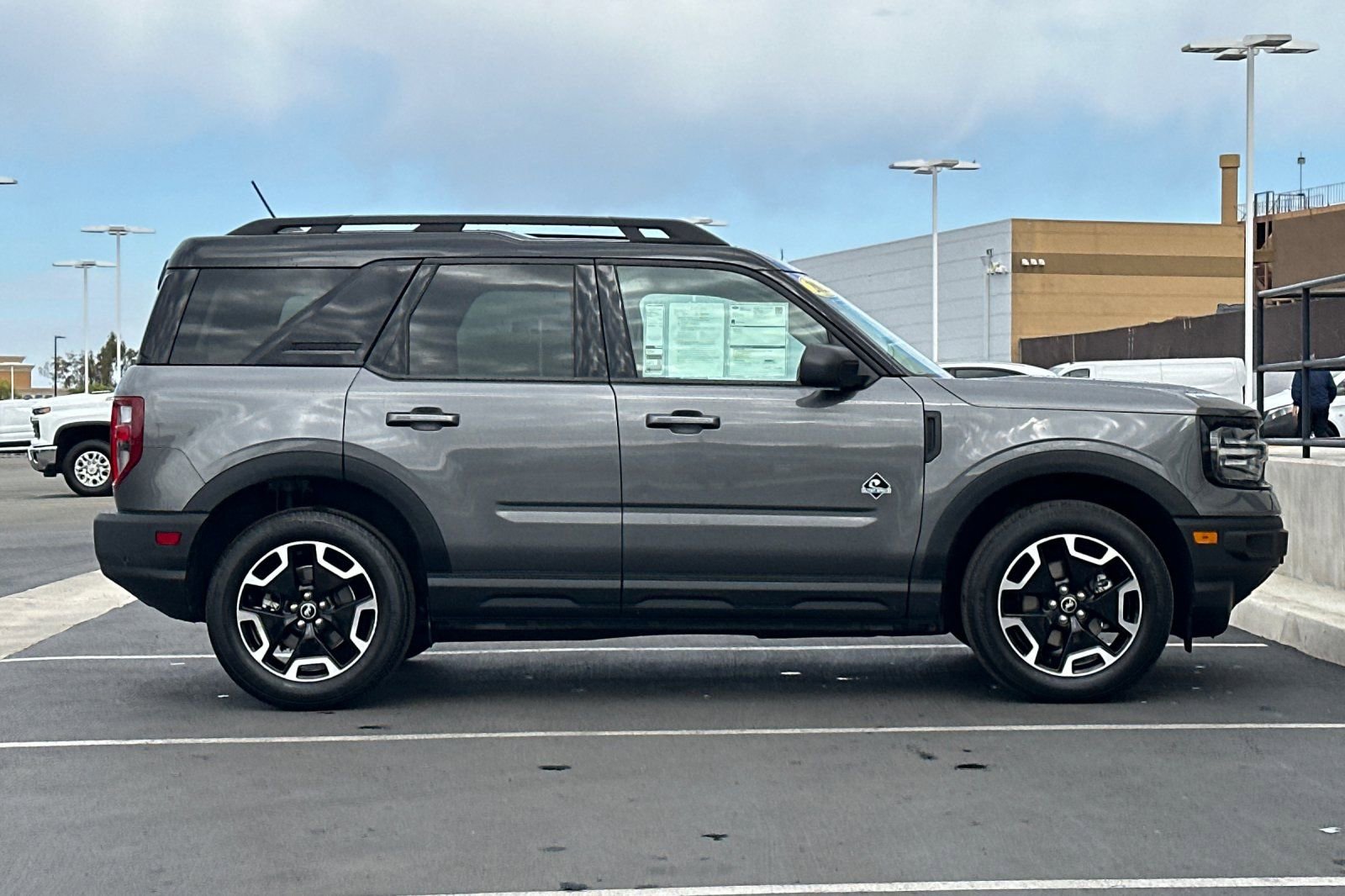 Certified 2023 Ford Bronco Sport Outer Banks AWD/4WD image 2