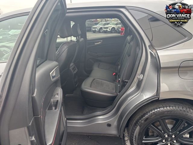 Certified 2024 Ford Edge ST-Line AWD/4WD image 28
