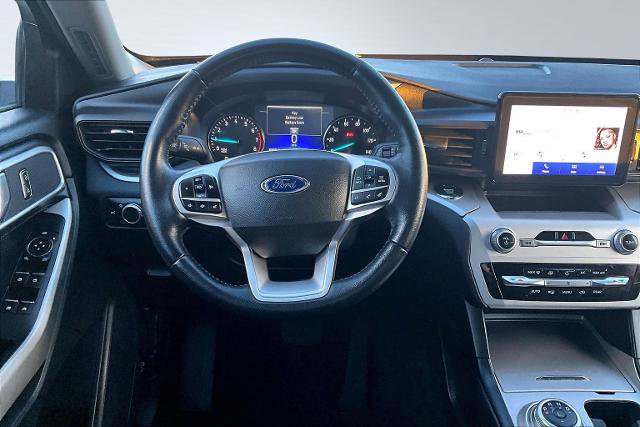 Certified 2022 Ford Explorer XLT image 11
