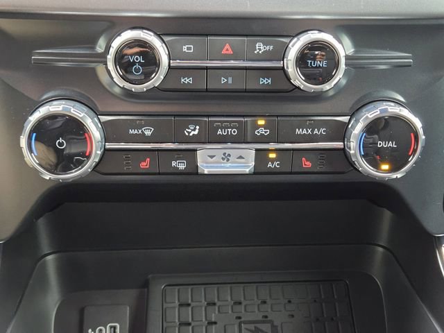 Certified 2025 Ford F150 XLT w/ Equipment Group 302A MID AWD/4WD image 18