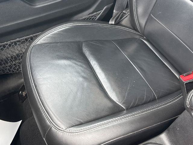 Used 2018 Jeep Wrangler Unlimited Sahara w/ Uconnect 4C Nav & Sound Group AWD/4WD image 23