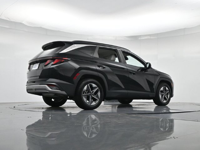 Used 2025 Hyundai Tucson SEL FWD image 27