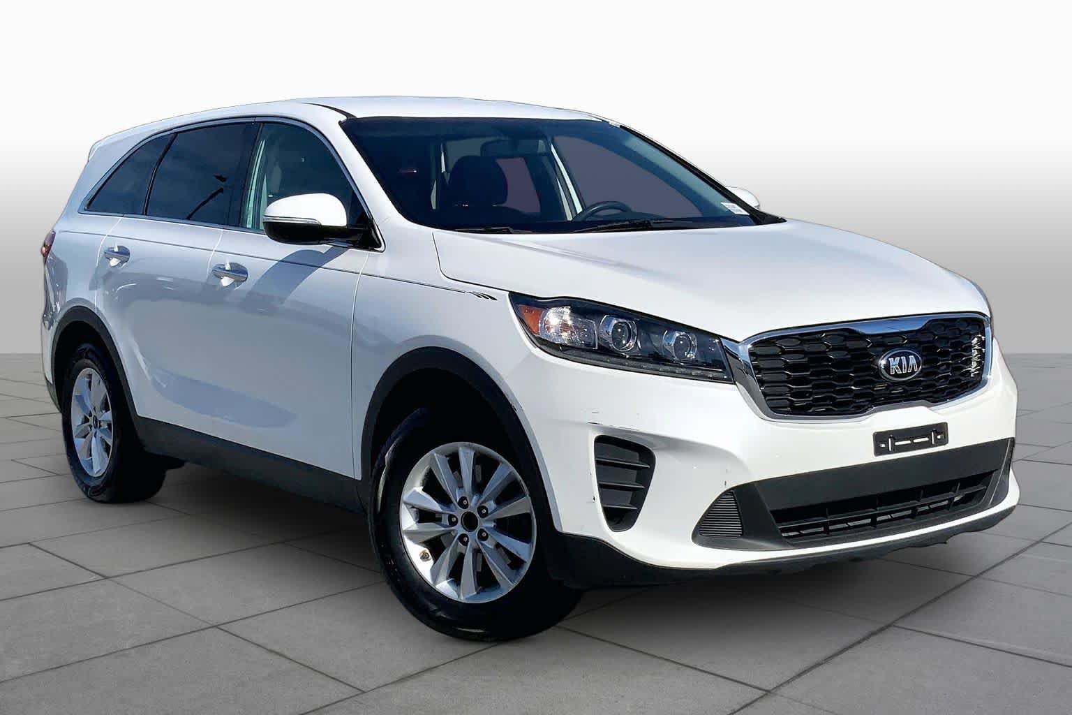Used 2020 Kia Sorento L FWD image 3