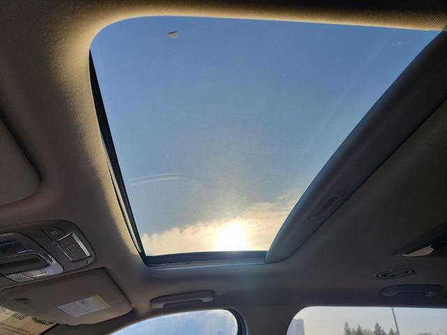 Used 2022 Kia Telluride S image 31