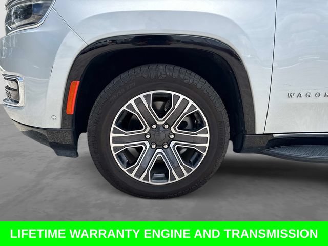 Used 2024 Jeep Wagoneer L Series II w/ Flexible Seating Group RWD image 11