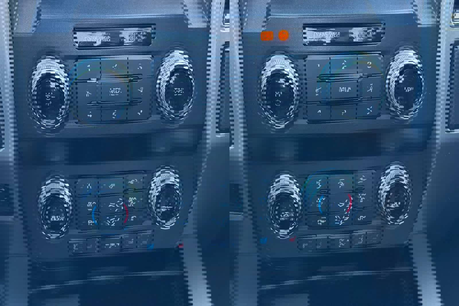 Certified 2019 Ford F350 Platinum w/ Platinum Ultimate Package image 20