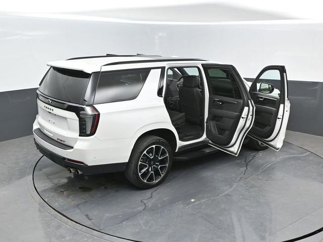 Used 2025 Chevrolet Tahoe RST w/ Comfort Package AWD/4WD image 27