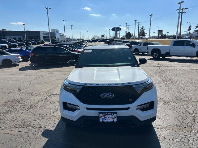 Certified 2024 Ford Explorer ST w/ Equipment Group 401A image 10