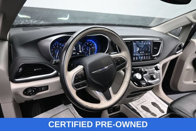 Used 2019 Chrysler Pacifica Limited FWD image 18