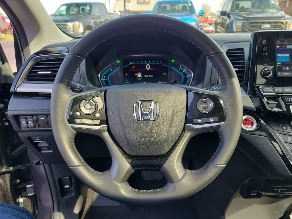 Used 2021 Honda Odyssey Touring image 23