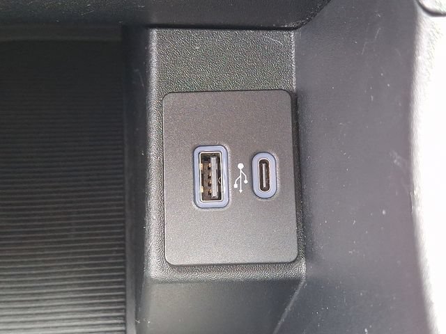 Certified 2024 Ford Edge SEL AWD/4WD image 23