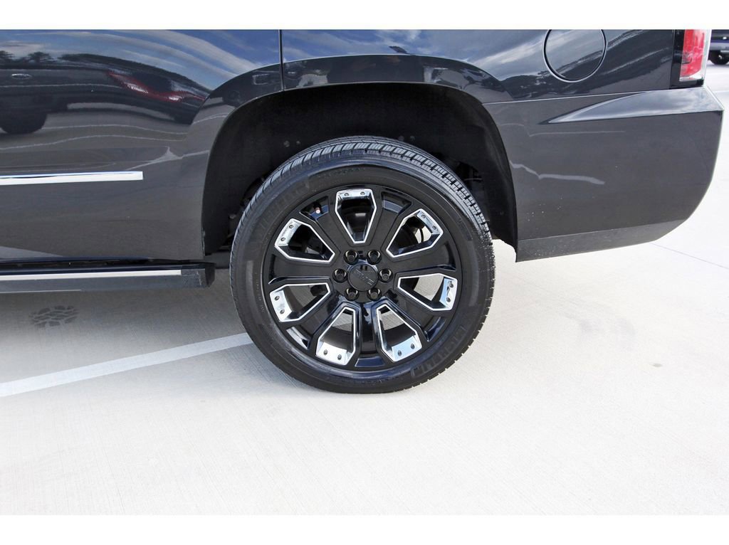 Used 2020 GMC Yukon Denali w/ Denali Ultimate Package image 31