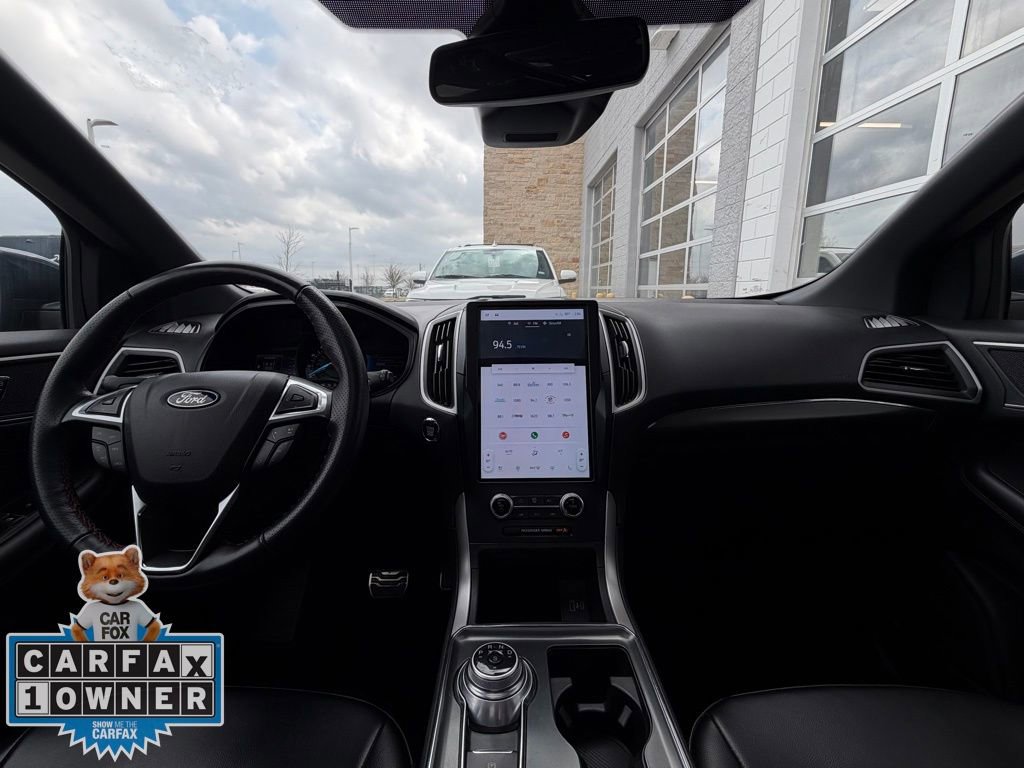 Certified 2023 Ford Edge ST-Line w/ Class II Trailer Tow Package image 30