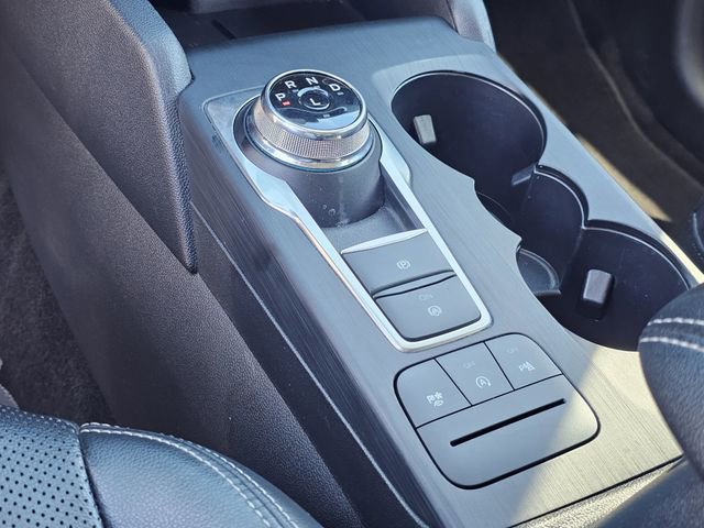 Certified 2022 Ford Escape Titanium image 22