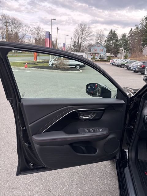 Used 2025 Acura ADX A-Spec image 16