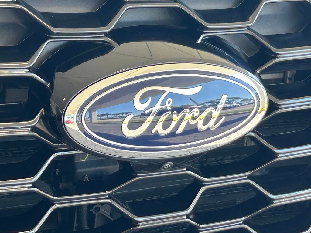 Certified 2025 Ford Explorer ST AWD/4WD image 21