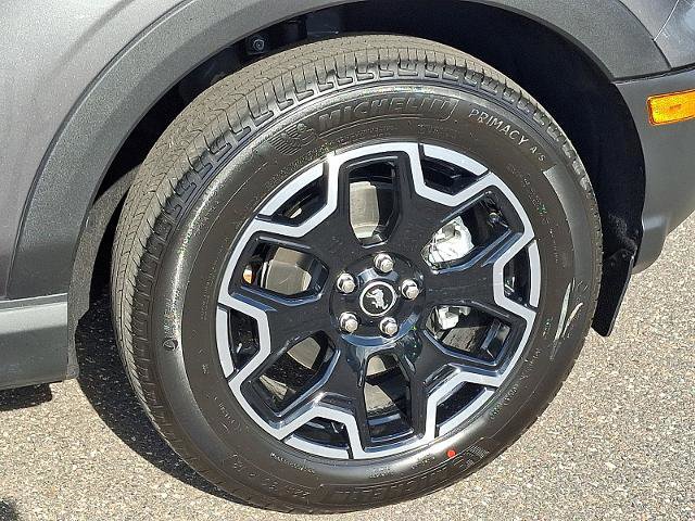 Certified 2025 Ford Bronco Sport Outer Banks w/ Outer Banks Tech Package+ image 8