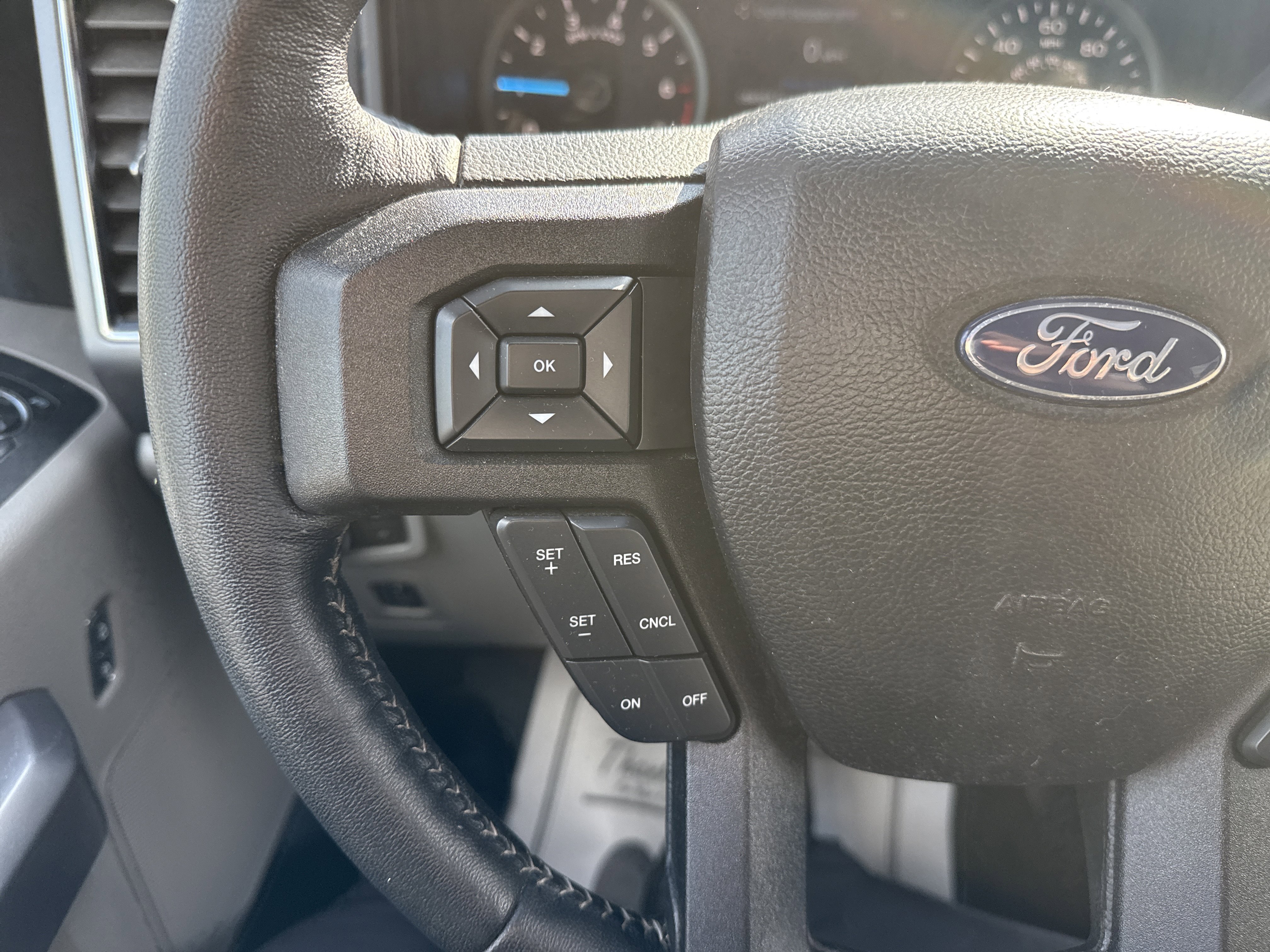 Certified 2019 Ford F150 XLT w/ Equipment Group 302A Luxury AWD/4WD image 20