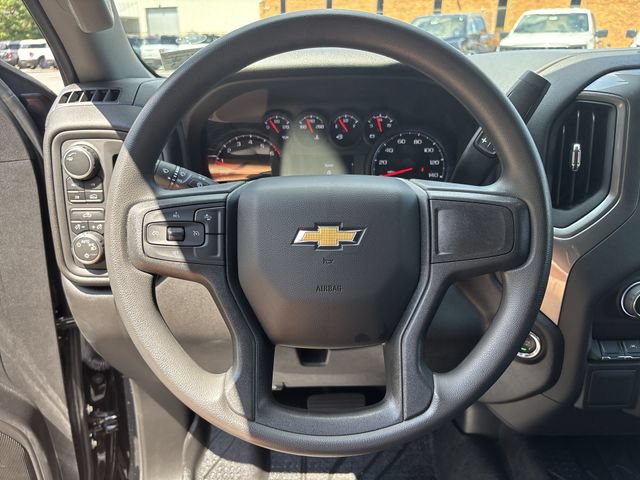 Used 2026 Chevrolet Silverado 1500 Custom w/ Turbomax Blackout Package AWD/4WD image 14
