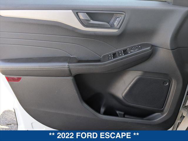 Certified 2022 Ford Escape SE image 10