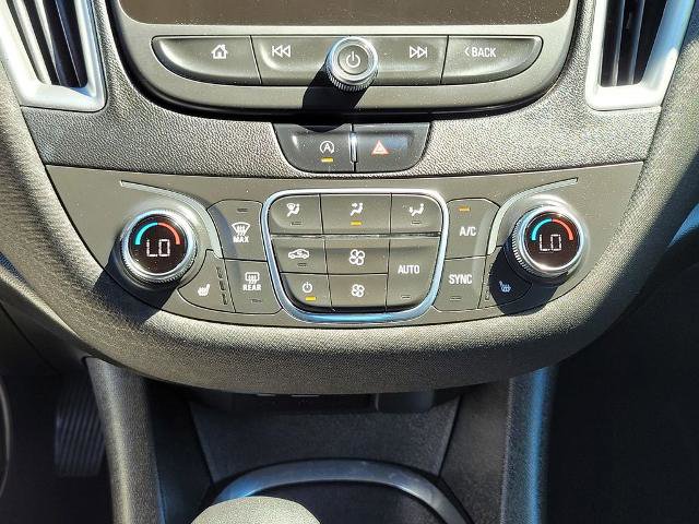 Used 2022 Chevrolet Malibu LT FWD image 21