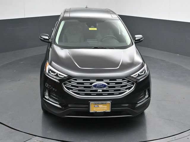 Certified 2024 Ford Edge Titanium w/ Equipment Group 301A AWD/4WD image 45