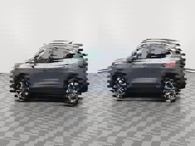 Certified 2024 Ford Escape Platinum image 2