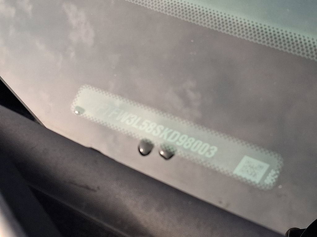 Certified 2025 Ford F150 XLT w/ Equipment Group 301A Standard image 28