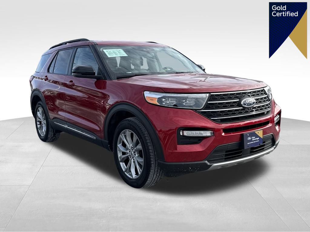 Certified 2024 Ford Explorer XLT w/ Equipment Group 202A image 1