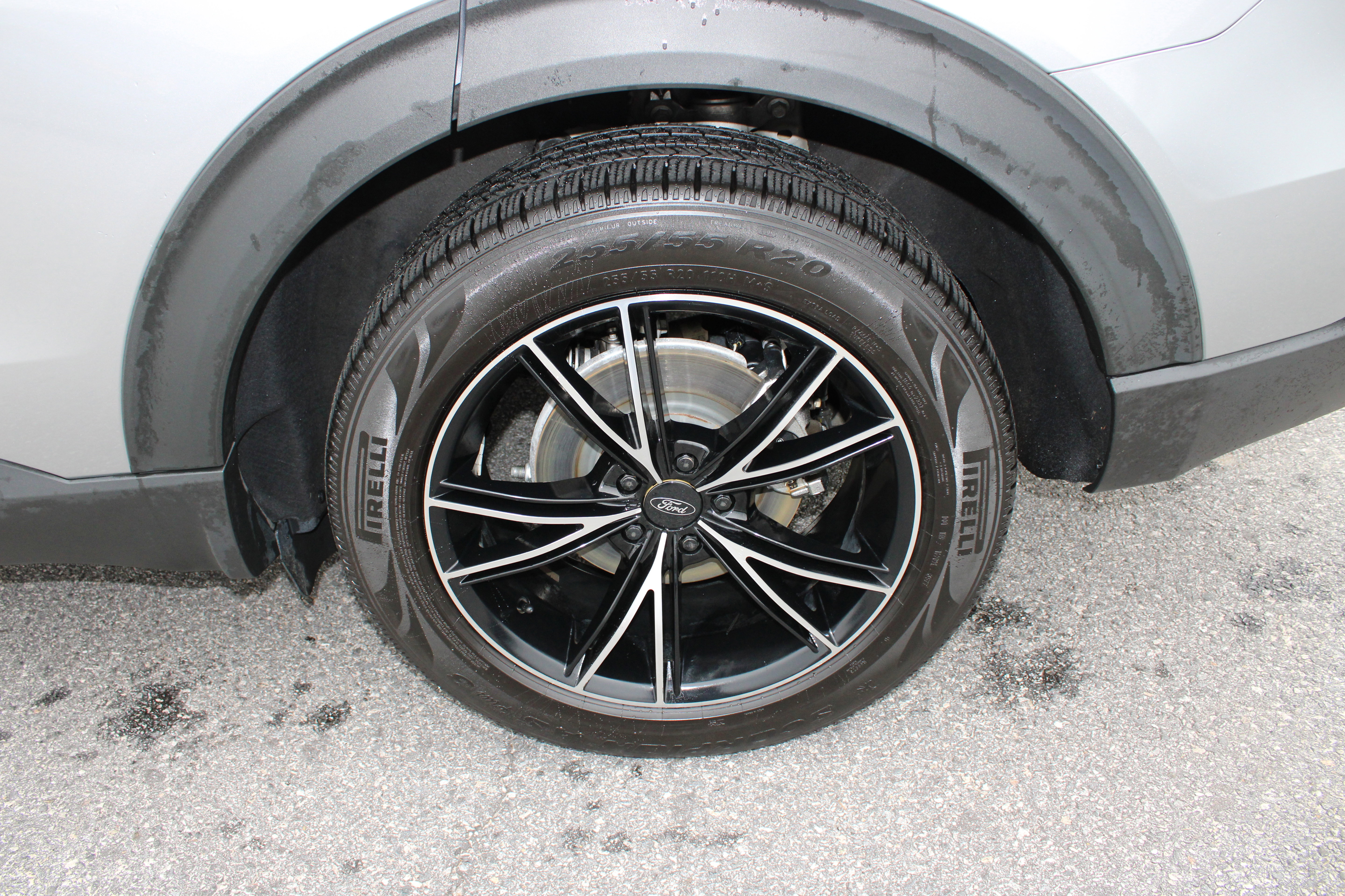 Certified 2021 Ford Explorer Limited w/ Equipment Group 301A image 11